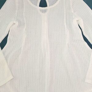 Chelsea & Theodore tunic, womens top white, MEDIUM Petite